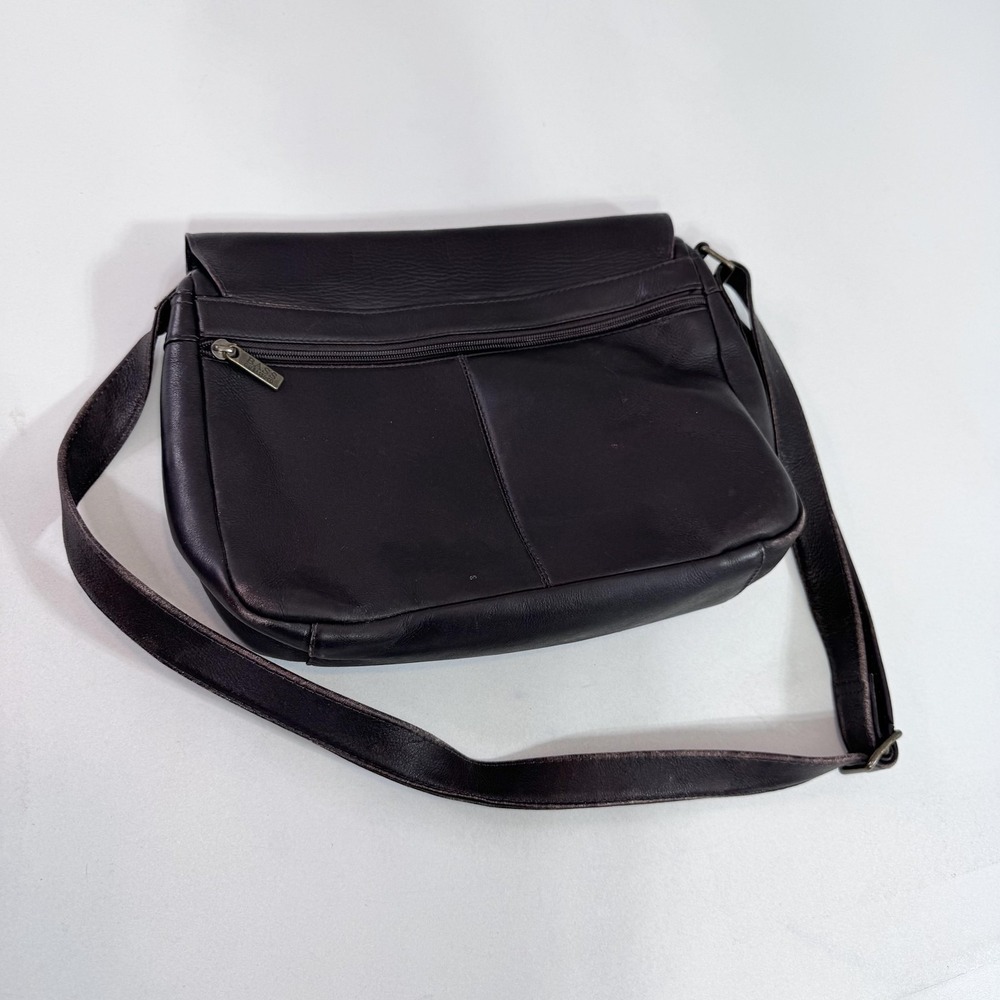 G.H. Bass & Co. Crossbody Bag Womens Medium Black Leather Flap Pocket Purse - Picture 9 of 10